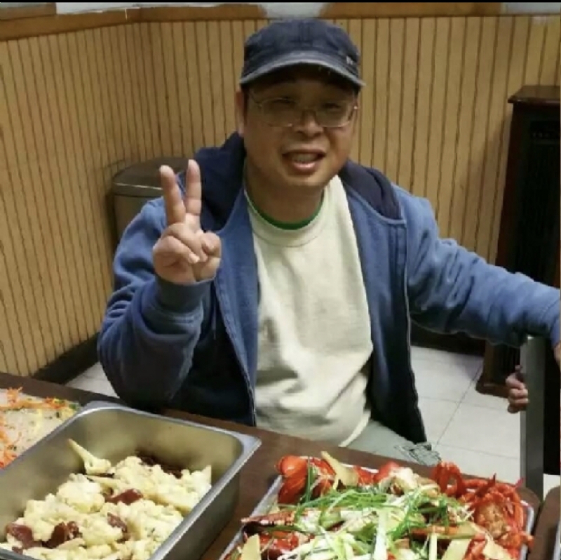 wally的第一张照片--昆明相亲服务中心