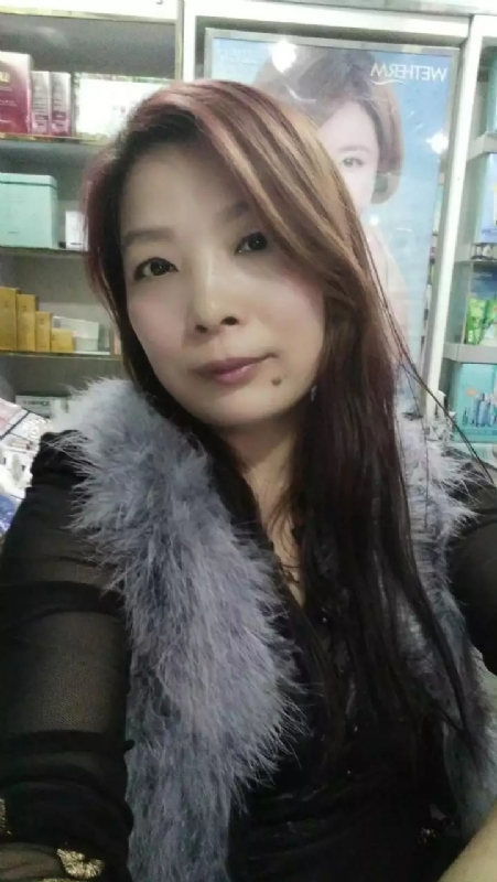 胡静的第一张照片--昆明相亲服务中心