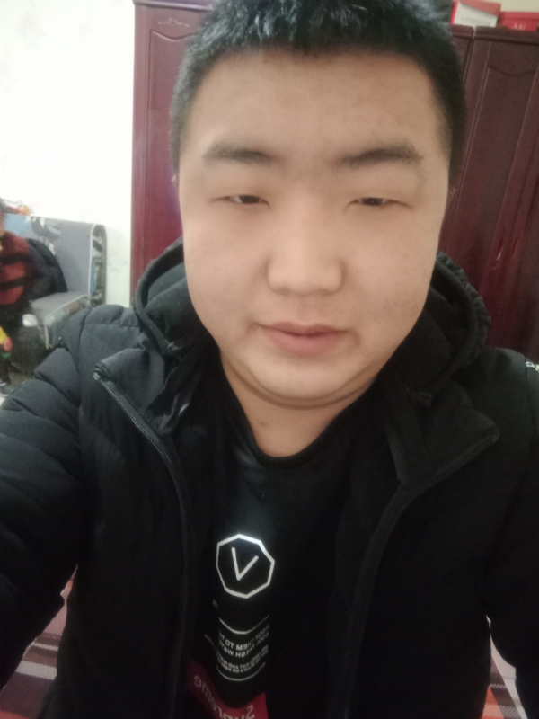 坦荡荡的第一张照片--昆明相亲服务中心