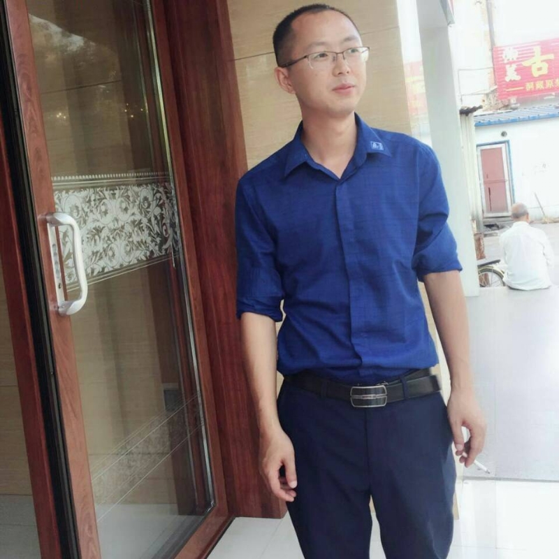 亦久懿旧的第一张照片--昆明相亲服务中心