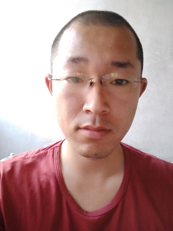 陌生吟的第一张照片--昆明相亲服务中心