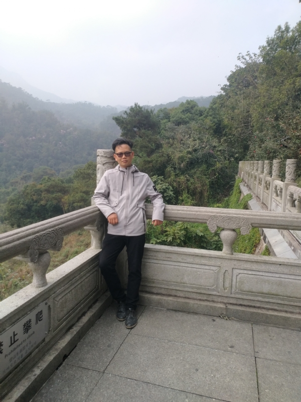 鱿鱼的第一张照片--昆明相亲服务中心