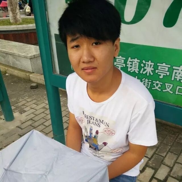 小丁的第一张照片--昆明相亲服务中心