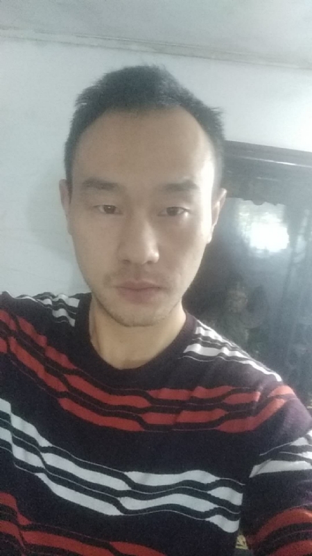 张浩浩的第一张照片--昆明相亲服务中心