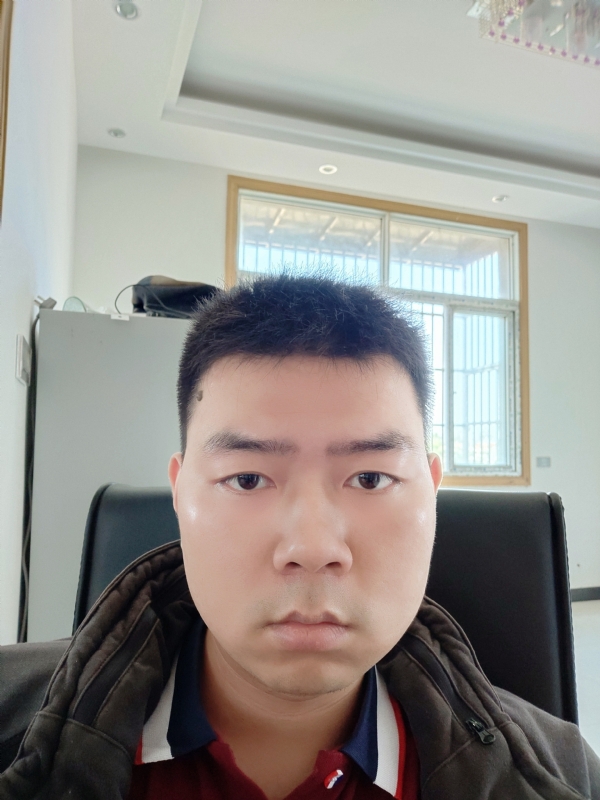 咚咚咚的第一张照片--昆明相亲服务中心