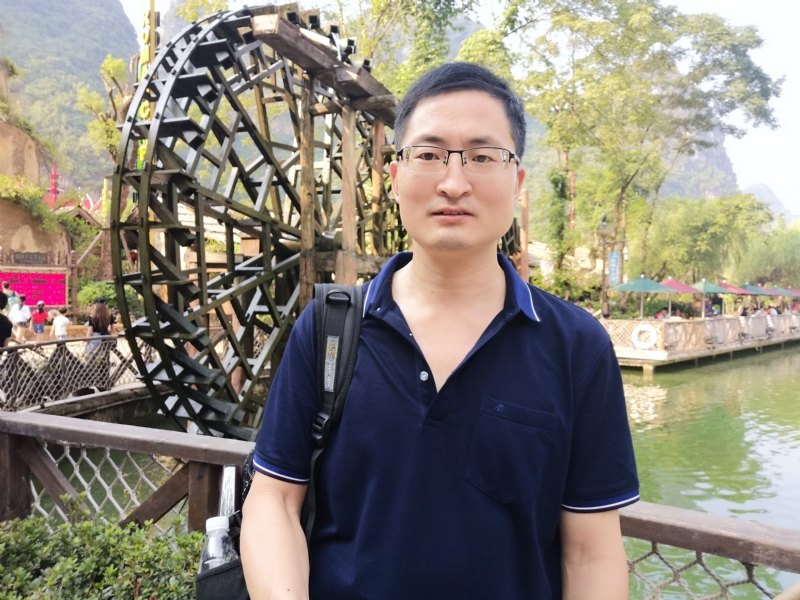 一笑而过的第一张照片--昆明相亲服务中心