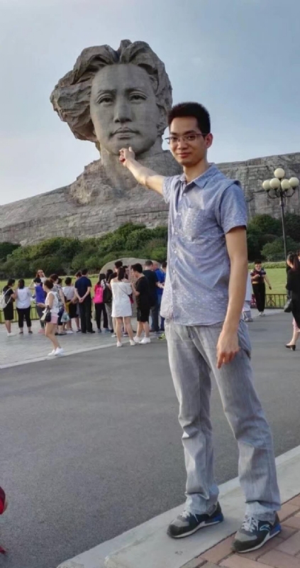 惠辉的牛的第一张照片--昆明相亲服务中心