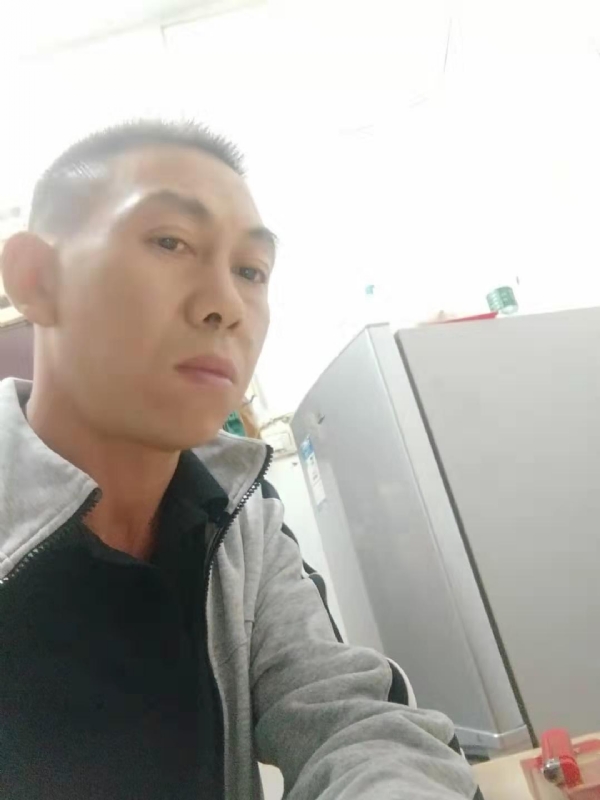 相信自己的第一张照片--昆明相亲服务中心