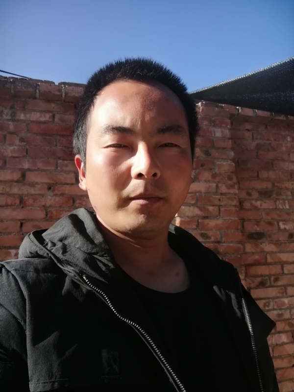 流年寂寞了谁的容颜的第一张照片--昆明相亲服务中心