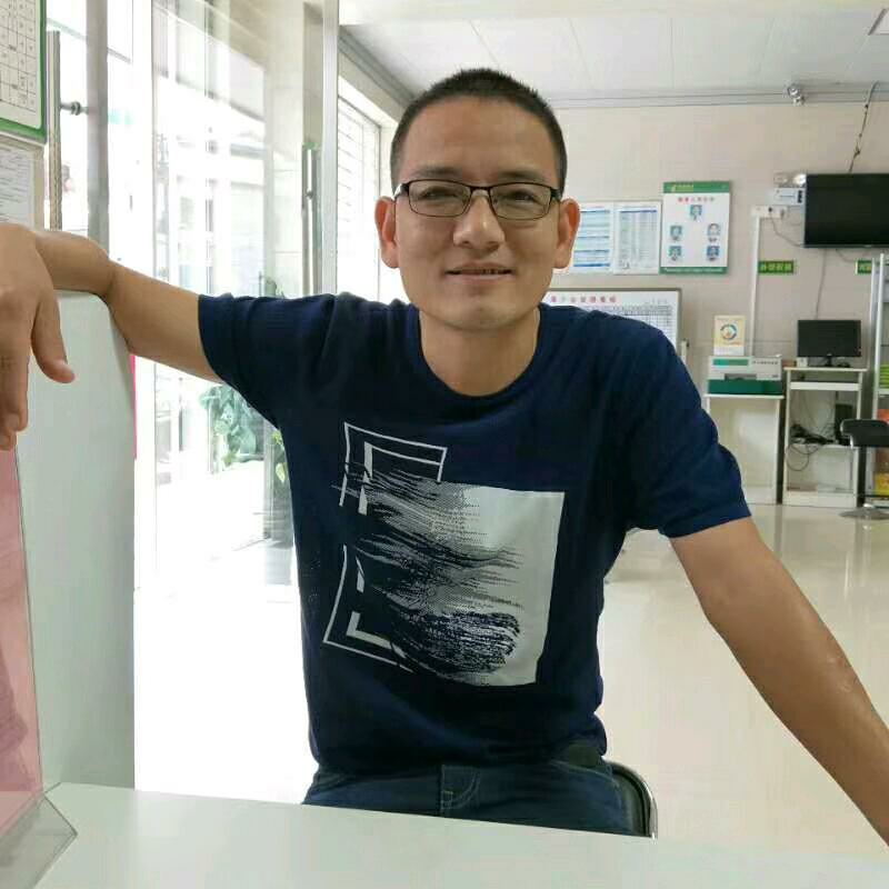 人生就像高尔夫的第一张照片--昆明相亲服务中心