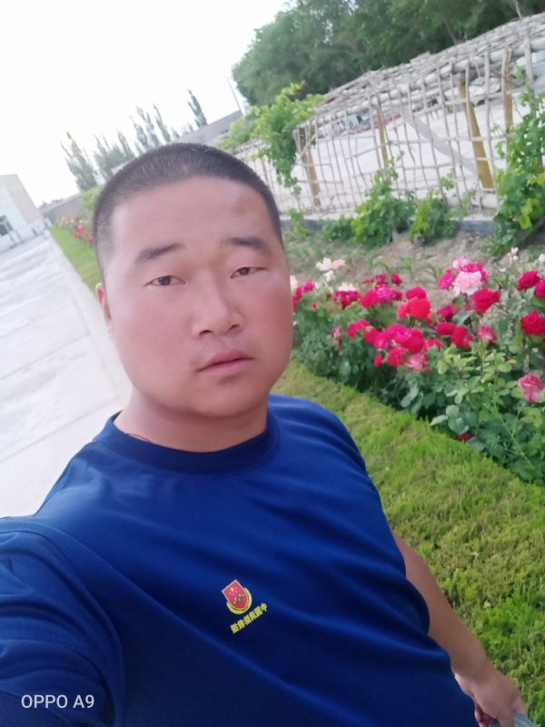 奋斗中的青春最美丽的第一张照片--昆明相亲服务中心
