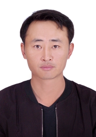 淡漠痕的第二张照片--昆明相亲服务中心
