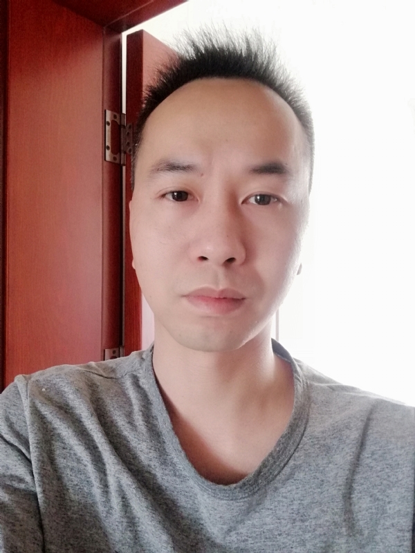 超级大混球的第一张照片--昆明相亲服务中心