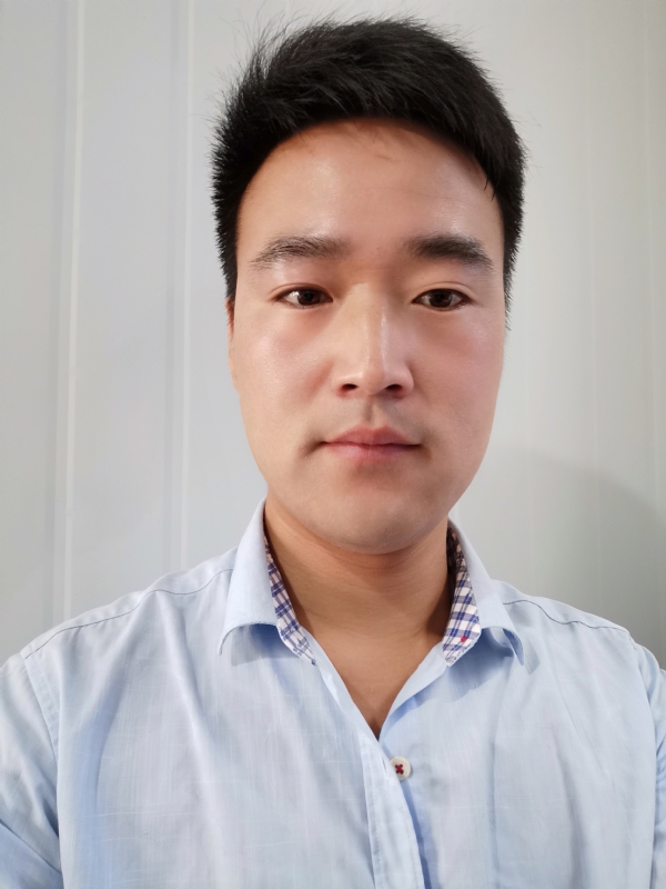 诗和远方的第一张照片--昆明相亲服务中心