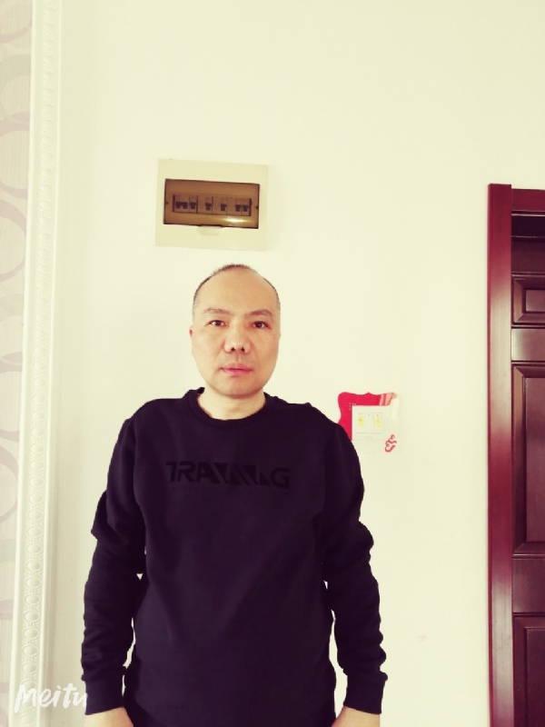 酒香四溢的第三张照片--昆明相亲服务中心