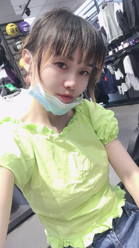 婀娜袅袅的第一张照片--昆明相亲服务中心