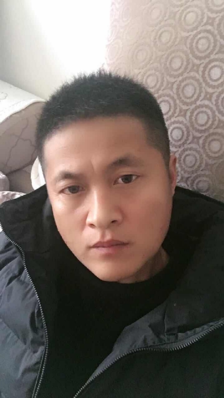 往事随风的第一张照片--昆明相亲服务中心