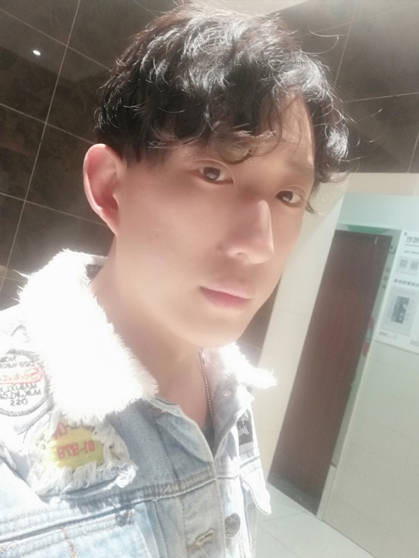 鲸落ii的第二张照片--昆明相亲服务中心