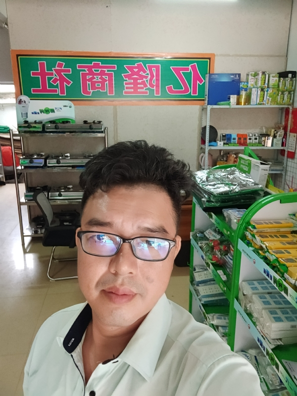 亿隆的第三张照片--昆明相亲服务中心