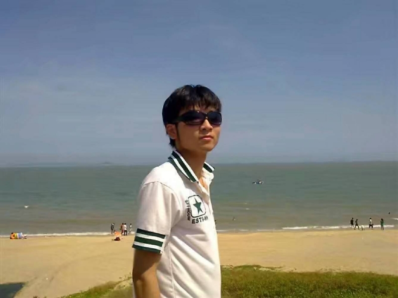 阿俊的第一张照片--昆明相亲服务中心