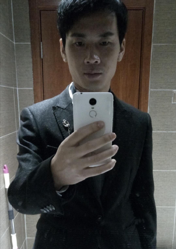程先生的第一张照片--昆明相亲服务中心