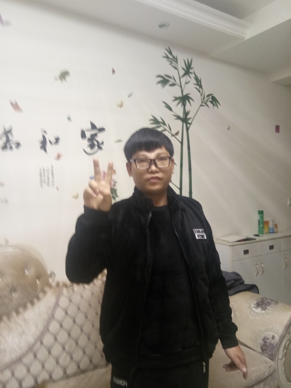 光头强的第一张照片--昆明相亲服务中心