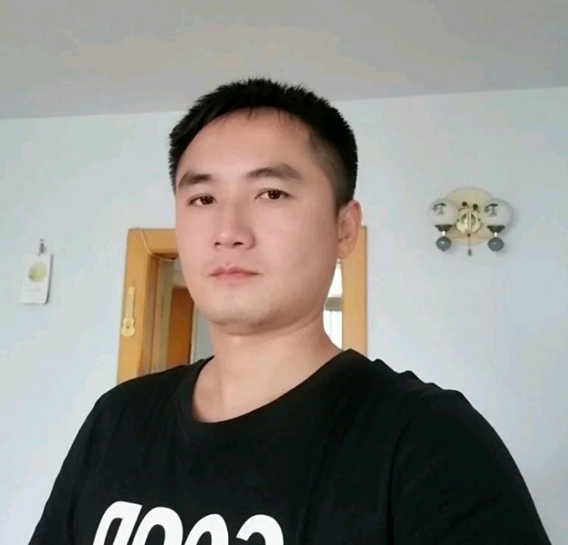 素年锦时的第一张照片--昆明相亲服务中心