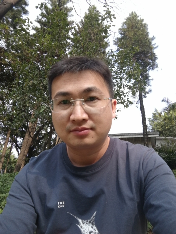 不如随风的第二张照片--昆明相亲服务中心