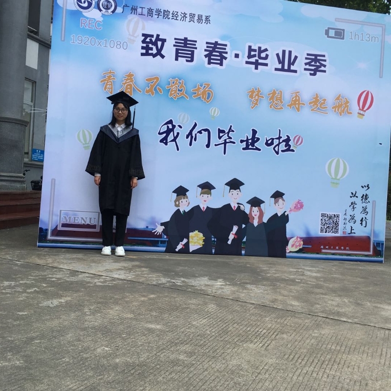 小小的第一张照片--昆明相亲服务中心