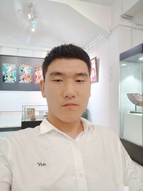 自律人生的第一张照片--昆明相亲服务中心
