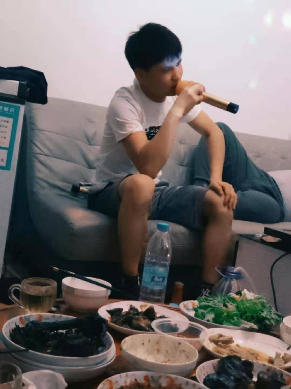 秦成龙的第一张照片--昆明相亲服务中心