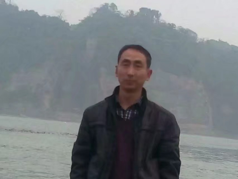 玉树临疯的第二张照片--昆明相亲服务中心