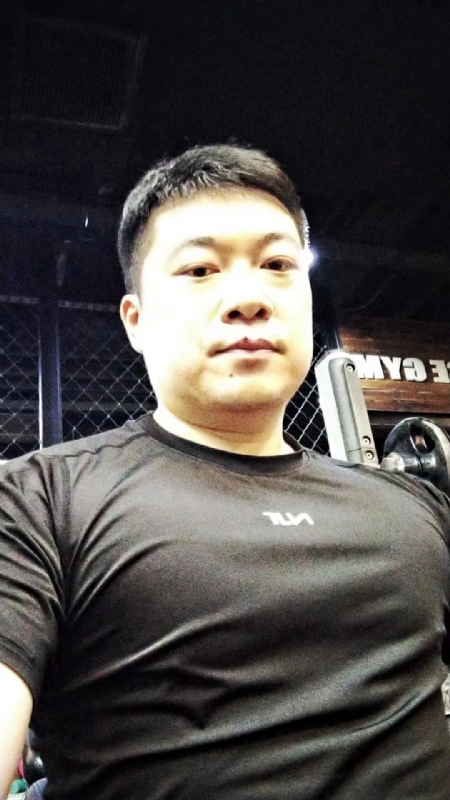 好想遇见你的第二张照片--昆明相亲服务中心
