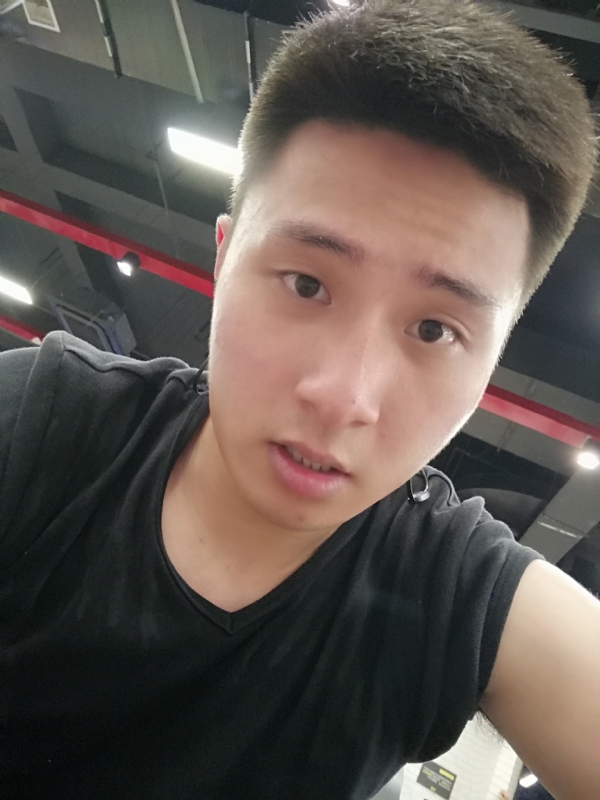 江南的雨的第一张照片--昆明相亲服务中心