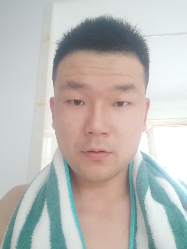 海滨的第一张照片--昆明相亲服务中心