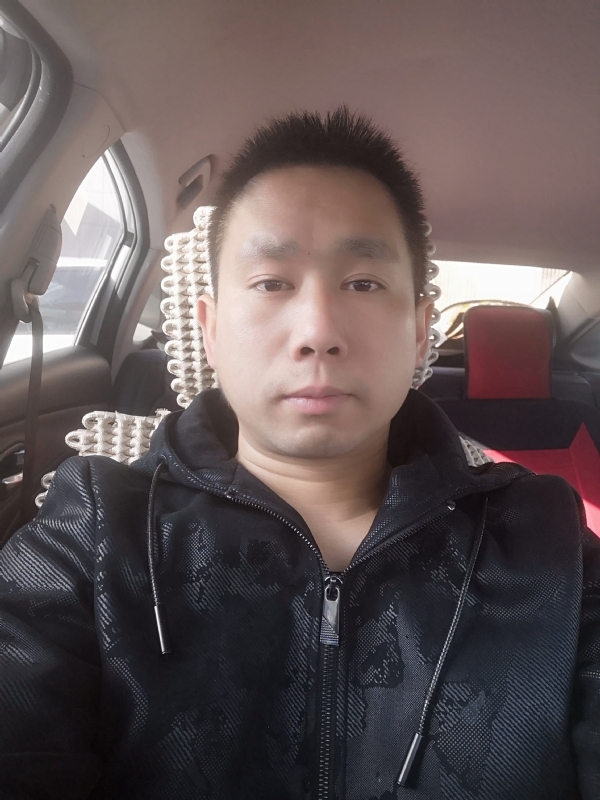 孤独的狼的第二张照片--昆明相亲服务中心