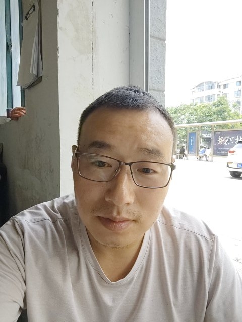 转身的距离的第一张照片--昆明相亲服务中心