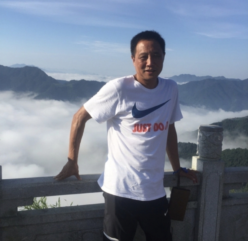 出走半生的第一张照片--昆明相亲服务中心