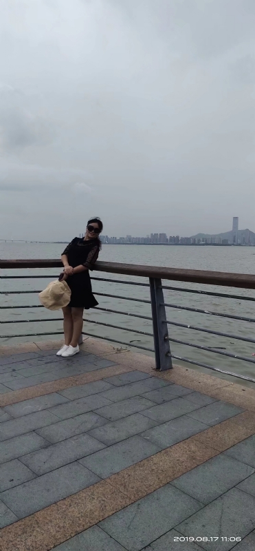 清秋的第一张照片--昆明相亲服务中心
