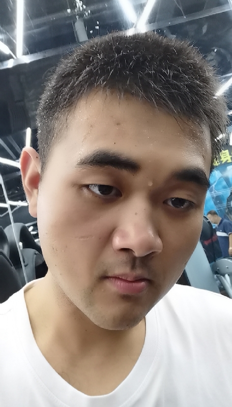 回眸一笑的第二张照片--昆明相亲服务中心