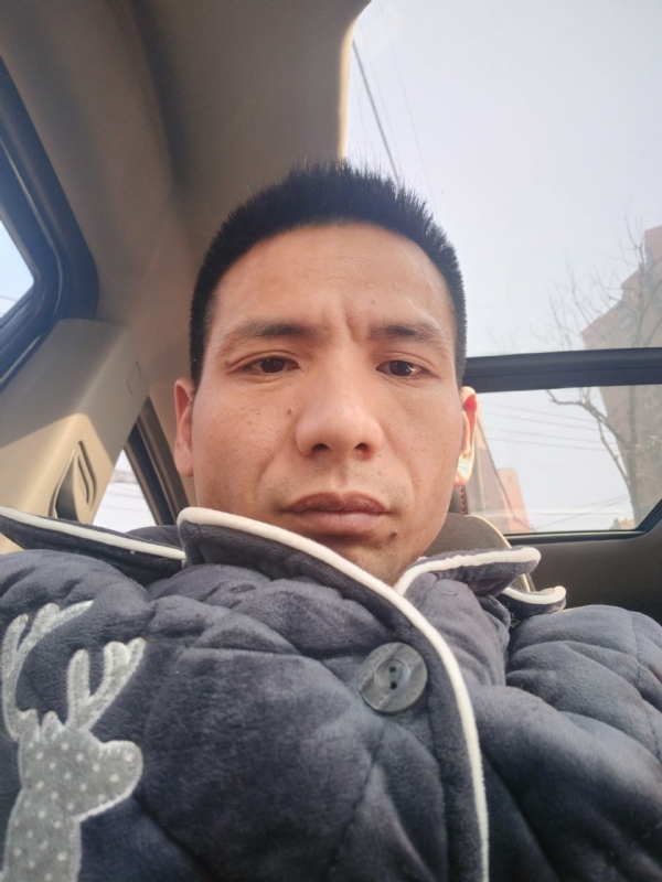 青春不长在的第一张照片--昆明相亲服务中心