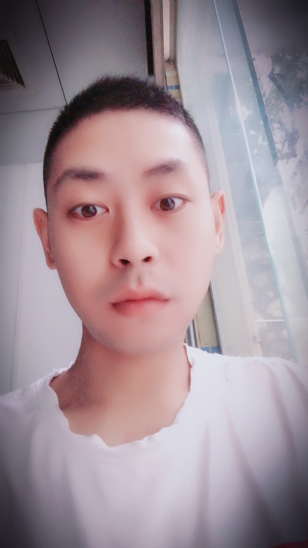 豆子的第二张照片--昆明相亲服务中心