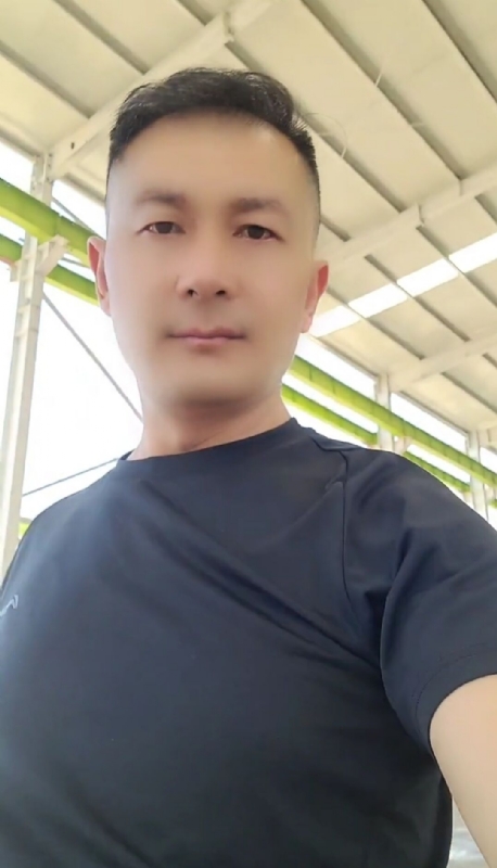 ZHANGHAO的第一张照片--昆明相亲服务中心
