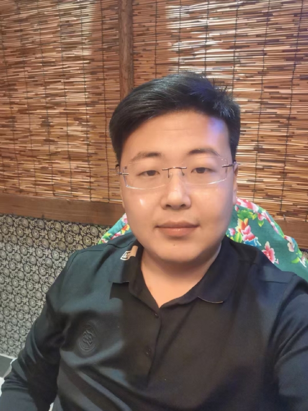 刘先生的第一张照片--昆明相亲服务中心