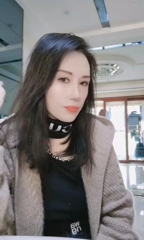阿莲的第一张照片--昆明相亲服务中心