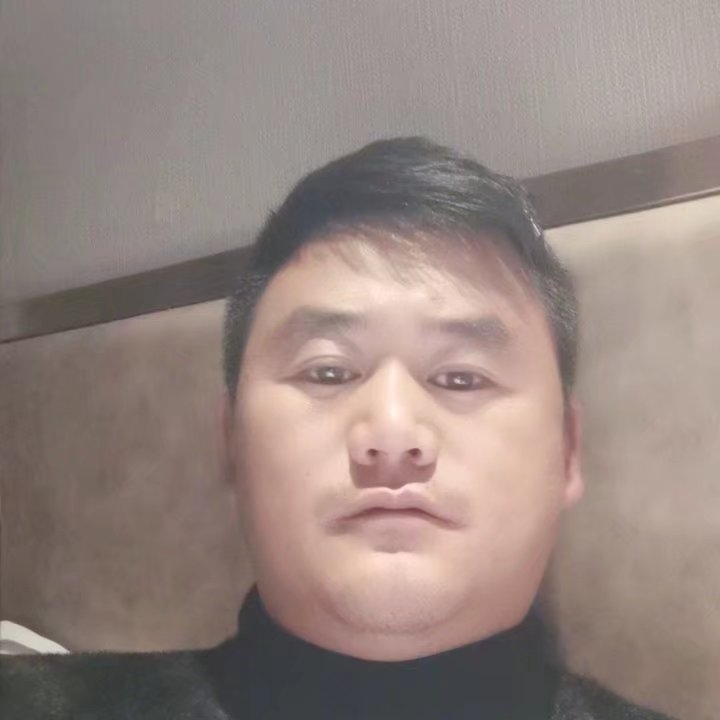 奔跑的第一张照片--昆明相亲服务中心