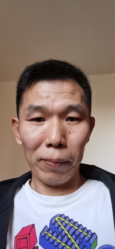 晃晃悠悠的第一张照片--昆明相亲服务中心