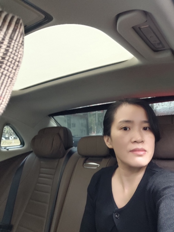 烟雨如墨的第一张照片--昆明相亲服务中心