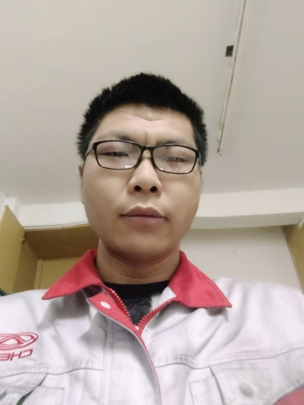 爱你就疼你的第一张照片--昆明相亲服务中心