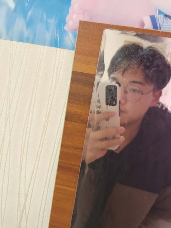 余下的第一张照片--昆明相亲服务中心